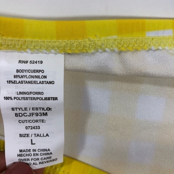 Cremiux Yellow Check 2 Piece Swimsuit L - Picture 10 of 12